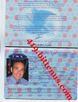 International Passport Eric Antoni